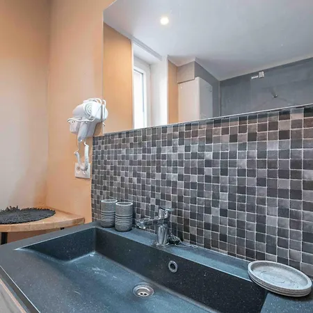 Les Kangourou Apartment *